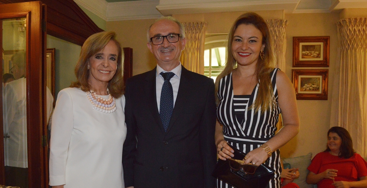 Neusa Silveira, Luís Cusin, Sara Bodowsky.