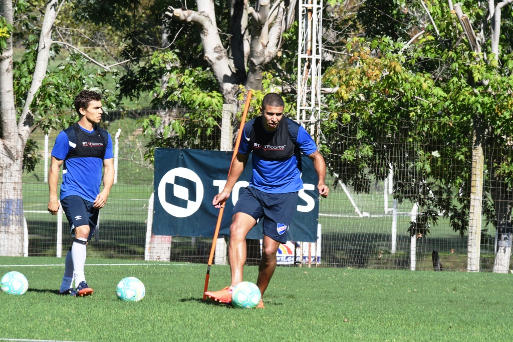 Diego Arismendi practicó con normalidad. FOTO: Ariel Colmegna.