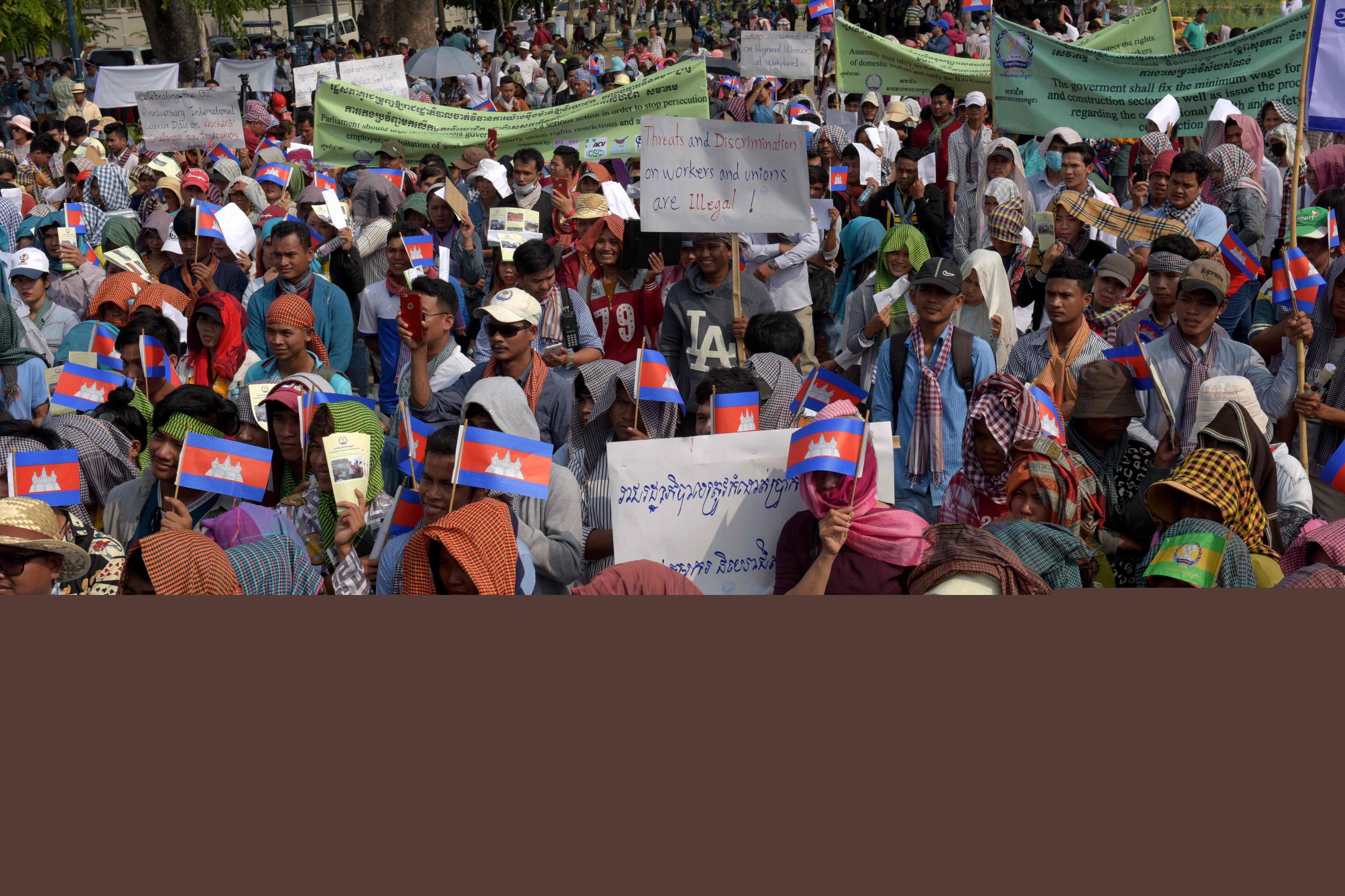 Trabajadores camboyanos