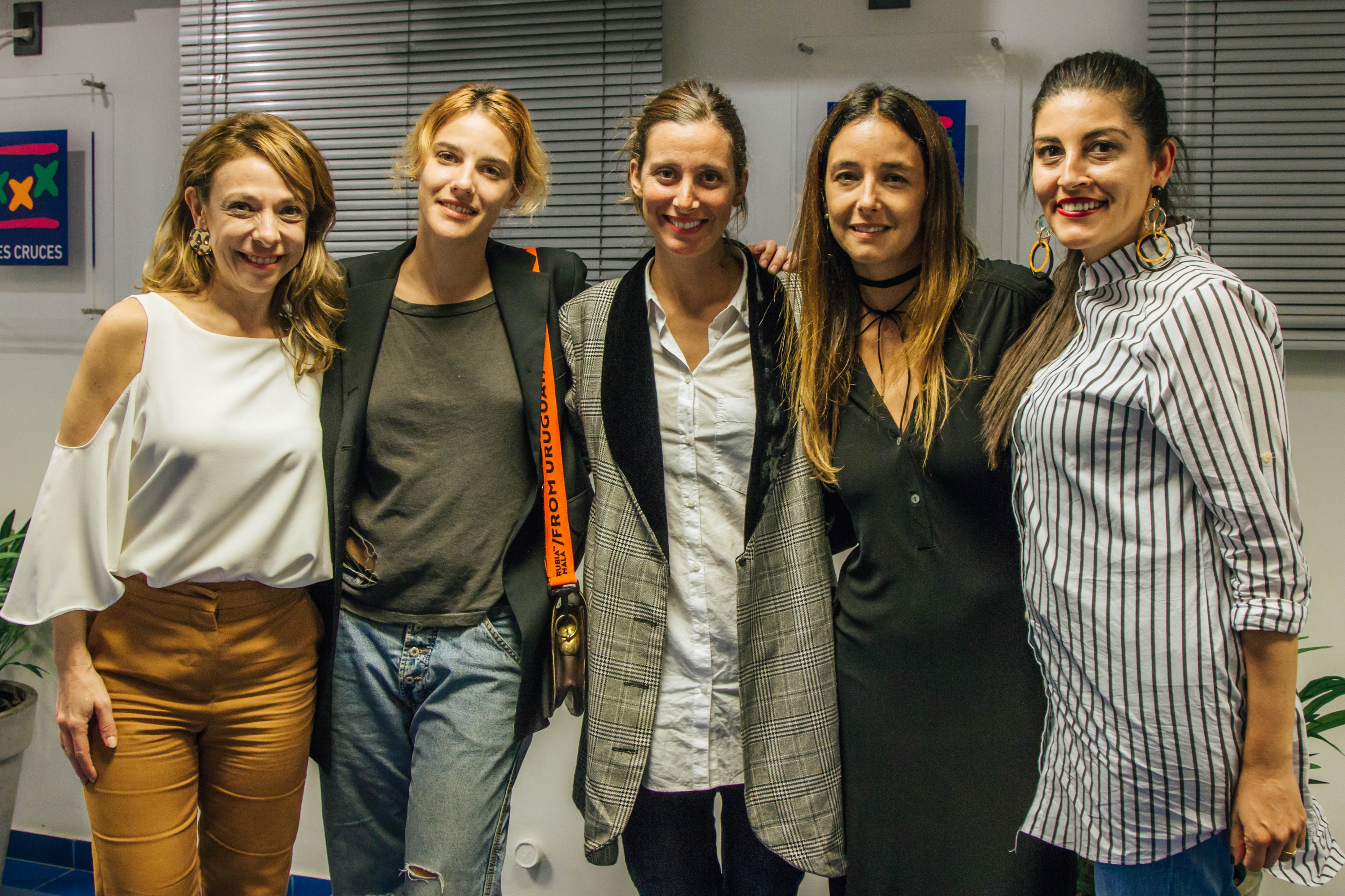 Debbie Goldfarb, Sofía Bauzá, Atin Calvo, Mariana Weissman, Tati Jurado.