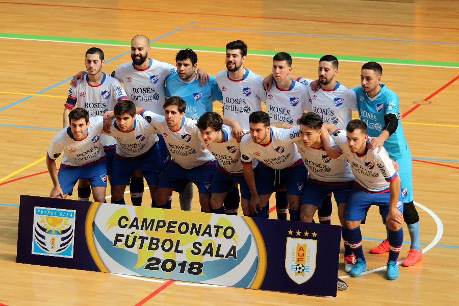 El clásico del futsal. Peñarol y Nacional empataron. Foto: Matías Pérez