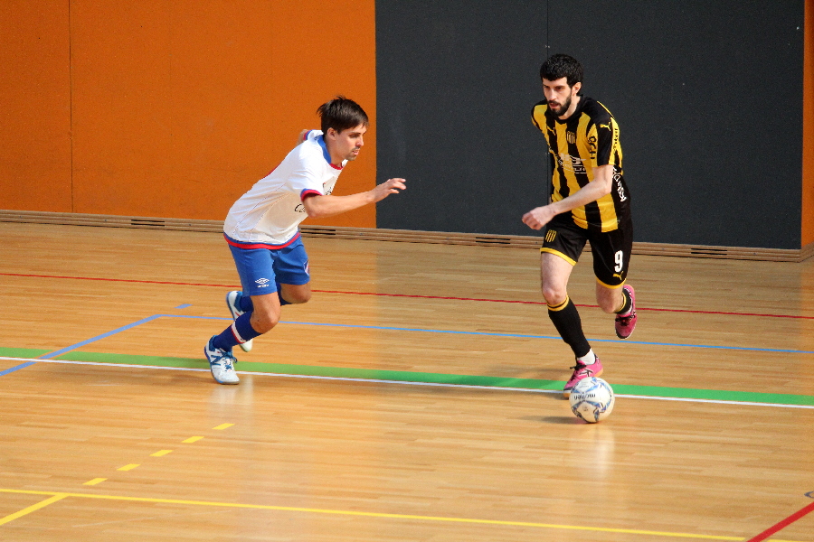 El clásico del futsal. Peñarol y Nacional empataron. Foto: Matías Pérez