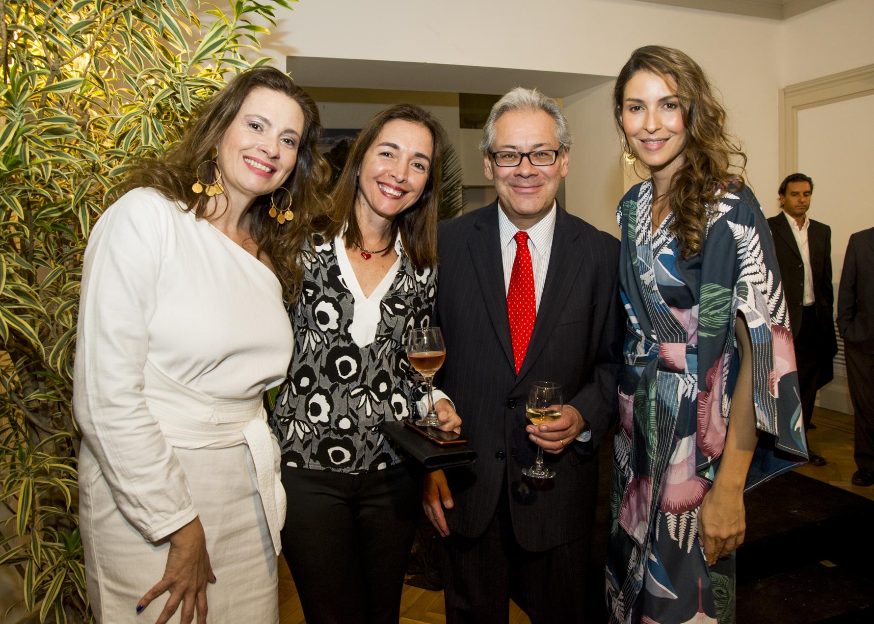 María Paulina Carrillo, Evelyn y Germán Río, Adriana Arboleda.