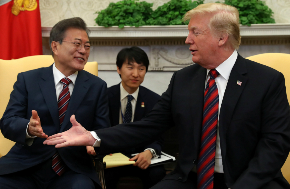 Ayer Trump recibió al presidente de Corea del Sur, Moon Jae-in. Foto: Reuters