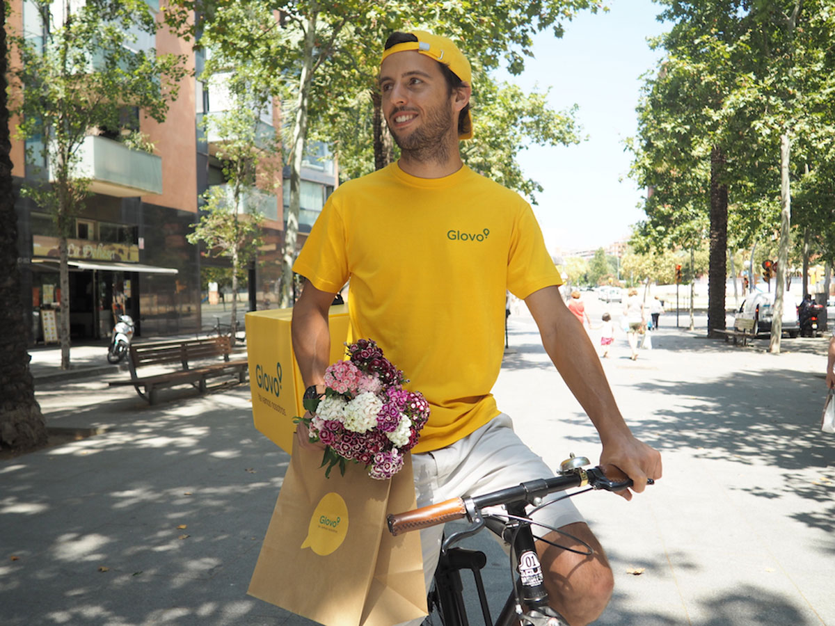 Glovo. Desembarcó en el país y anunció que podrá llevar "de todo".