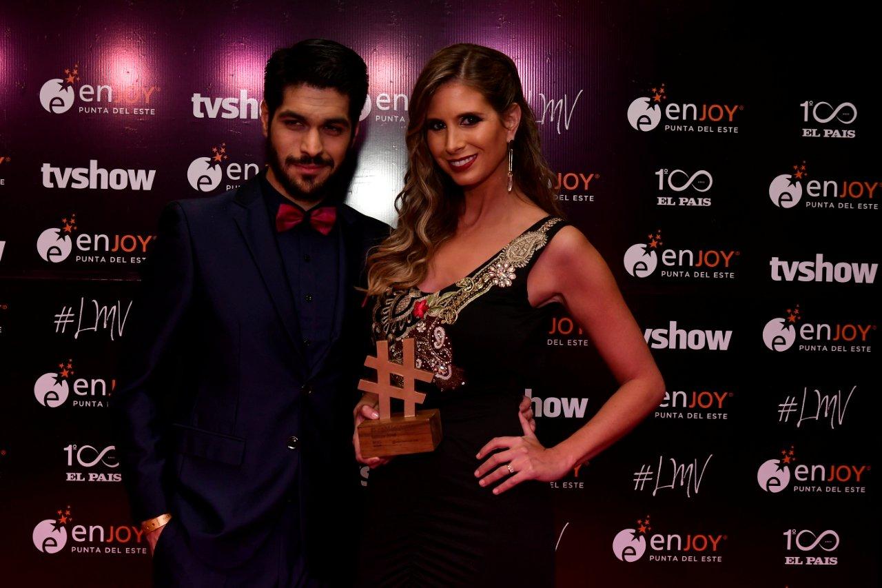 El momento romántico llegó sobre el final de la ceremonia. Yoffe dijo que el premio es súper importante porque lo comparte con Andrés (Ojeda), "el amor de mi vida". Él se lo dedicó a ella que lo banca hace tiempo "y esperemos que lo siga haciendo".