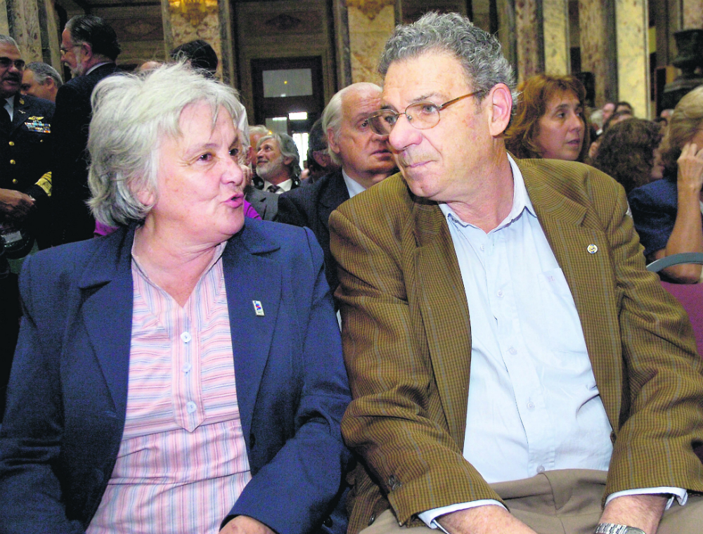 En el FA, Ir y MPP defienden el impuesto. Héctor Tajam dice que hay consenso para que integre el programa de 2019. Foto: archivo El País.