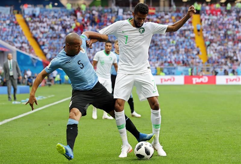 Uruguay vs Arabia Saudita en Rusia. Foto: EFE