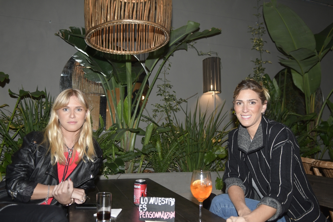 Florencia y Victoria Damiani.