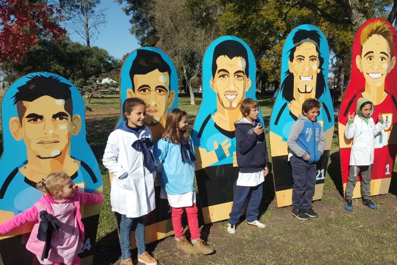 Así se vivió el duelo entre Uruguay y Rusia en San Javier. Fotos: Daniel Rojas.
