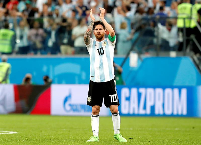 Lionel Messi ante Nigeria. Foto: EFE