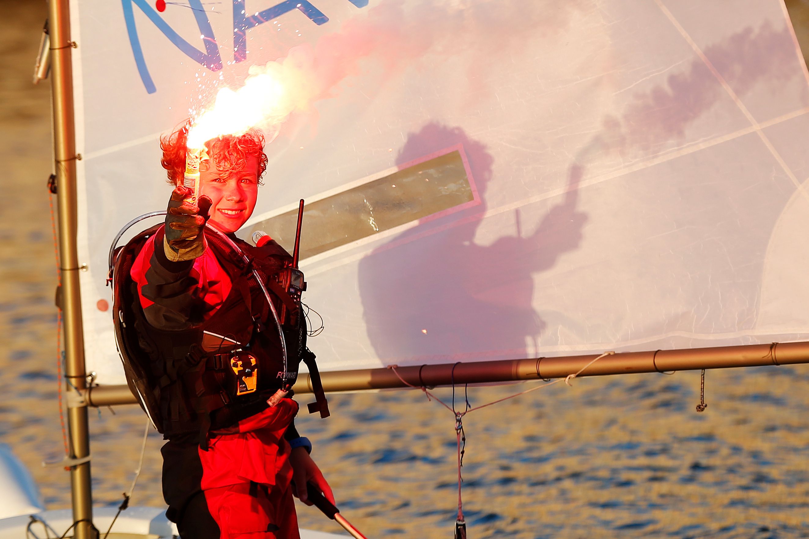 Tom Goron el niño que cruzó el canal de la Mancha en solitario. Foto: AFP