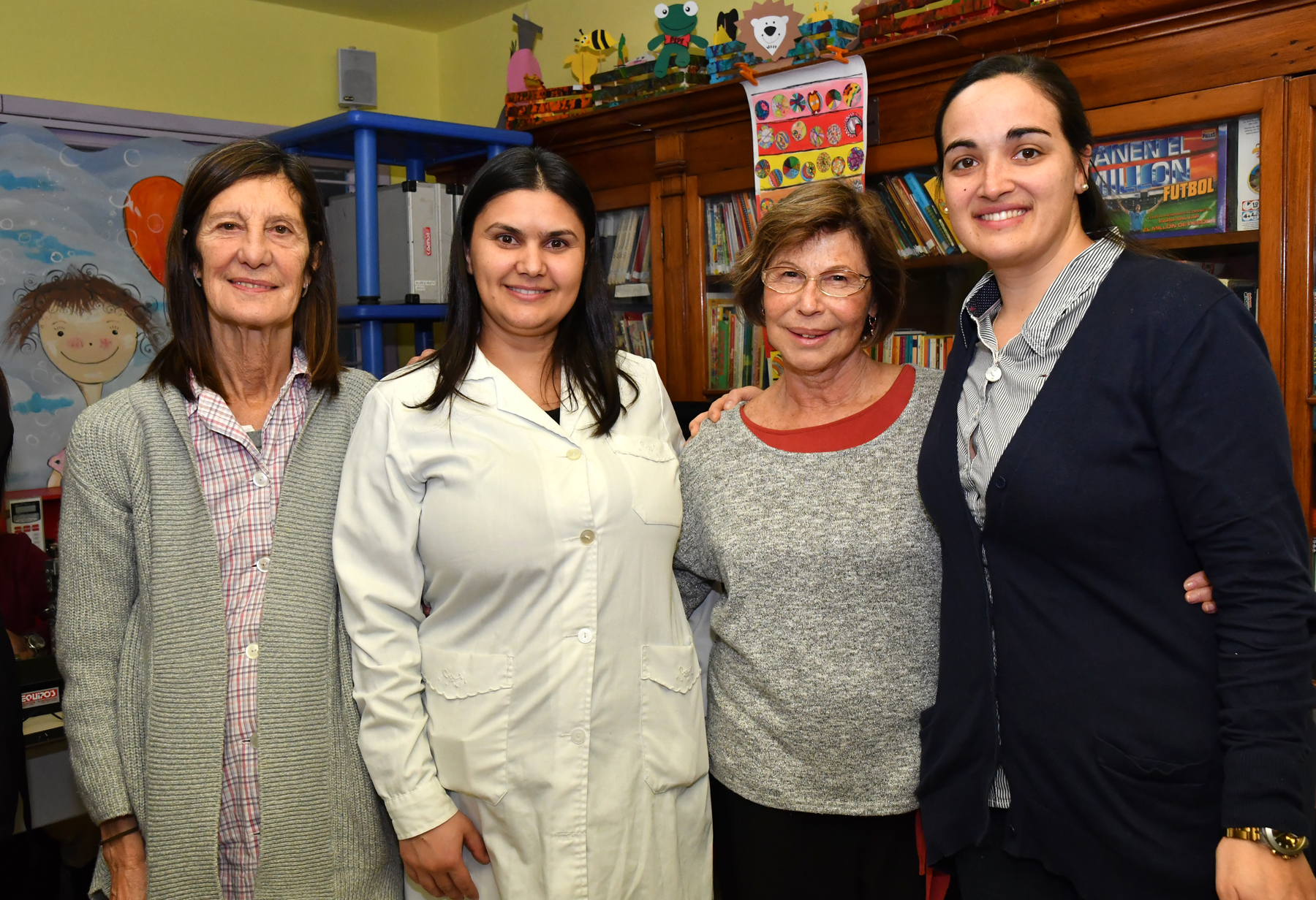 Ana Ruiz, Karen Rivera, Rosita Leska, Florencia Silva.