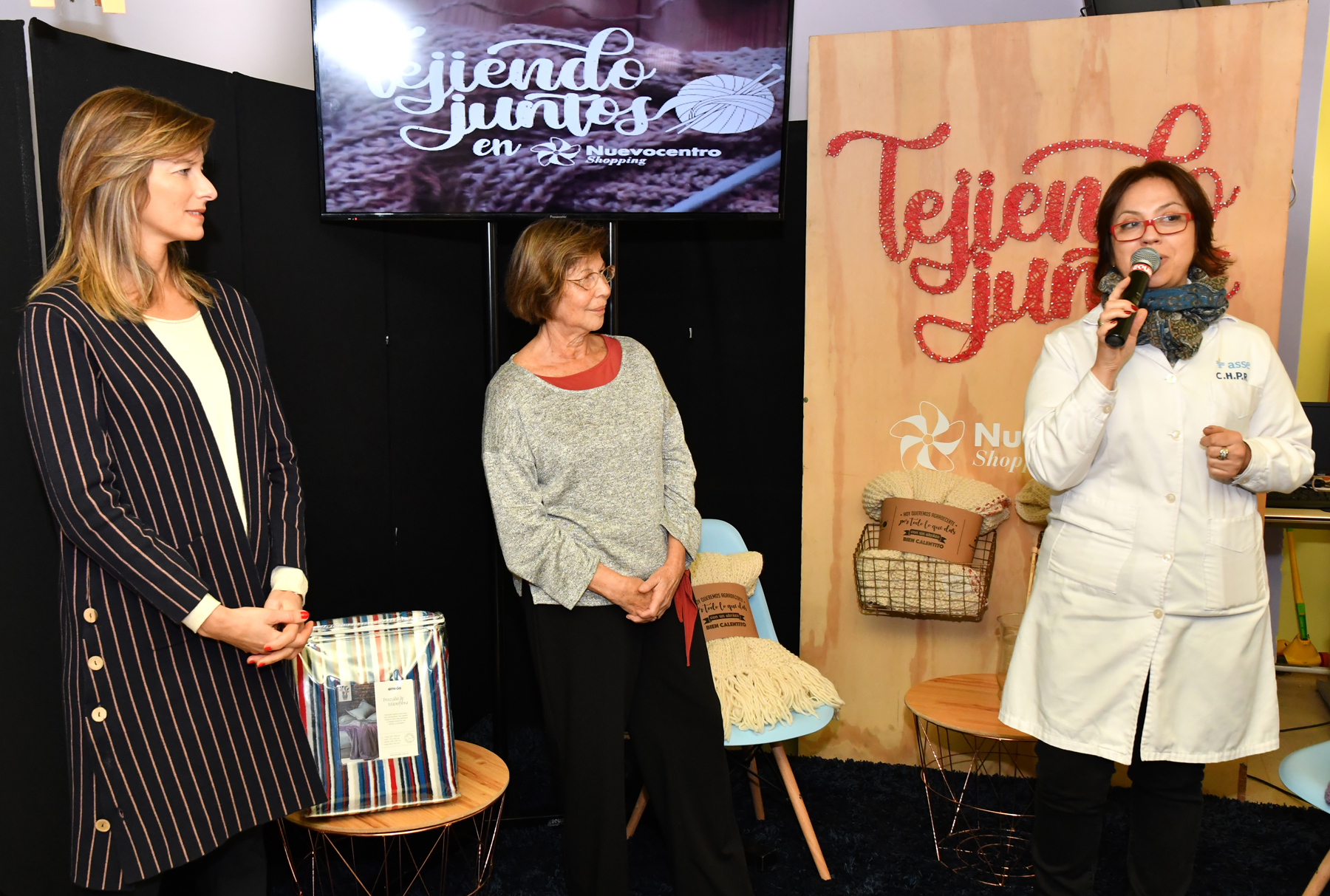 Karina Tucuna, Rosita Leska, María Elvira Fernández.