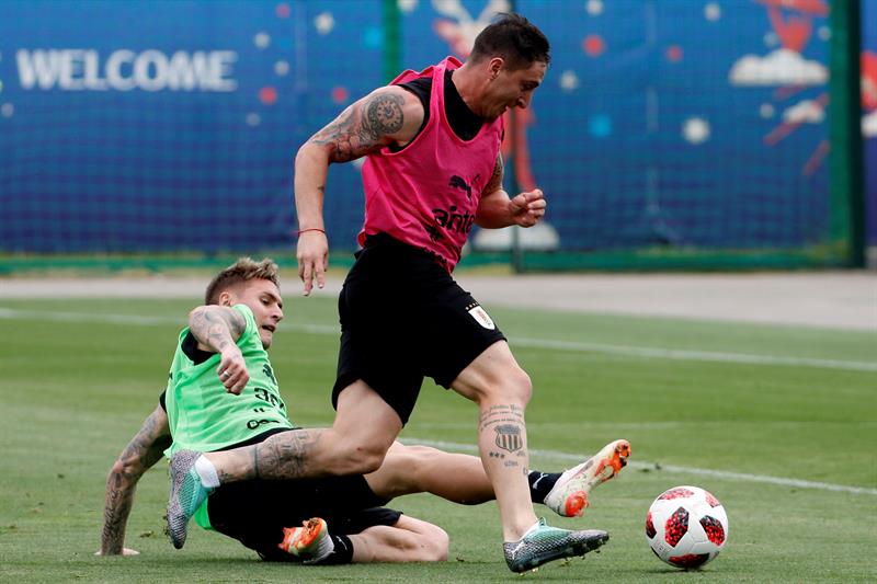 Uruguay entrenó este lunes en Nizhny de cara al partido con Francia. Foto: EFE
