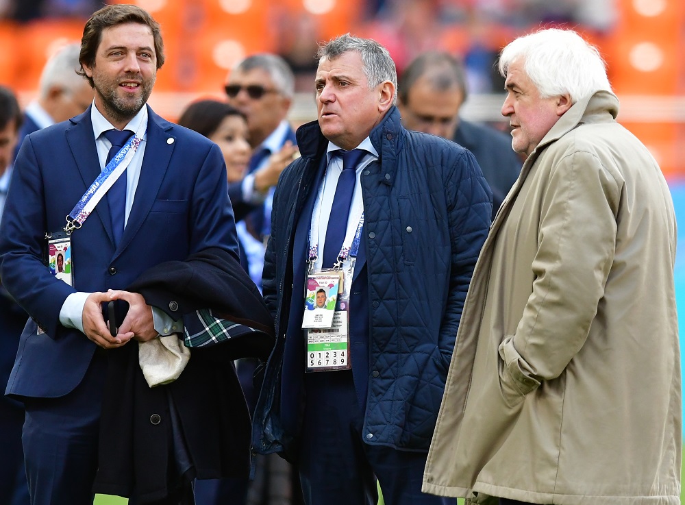 Ignacio Alonso, Wilmar Valdez y Roberto Pastoriza en el estadio que jugó Uruguay. Foto: Nicolás Pereyra