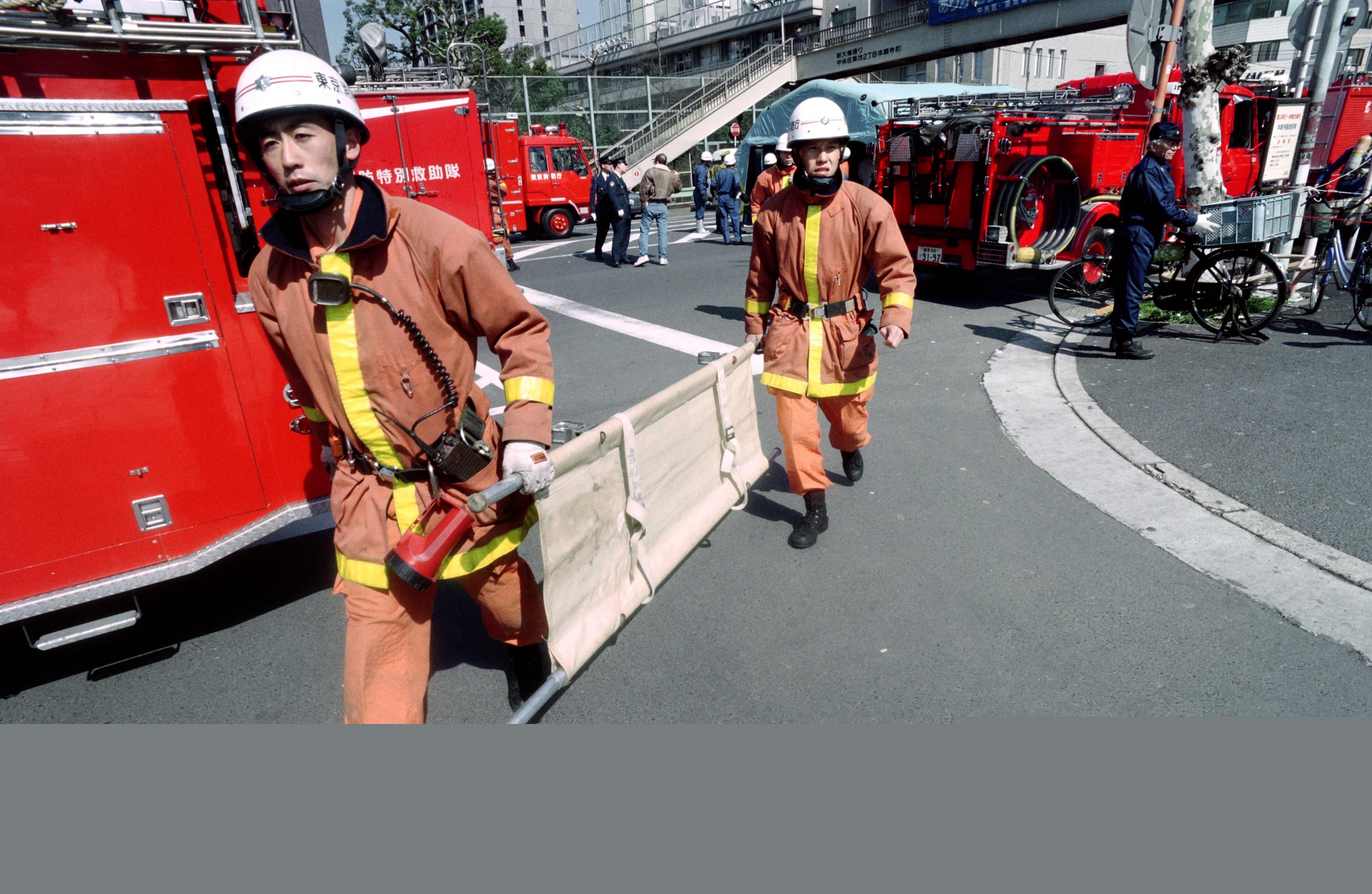 Ataque con gas sarín en un metro de Japón en 1995. Foto: AFP