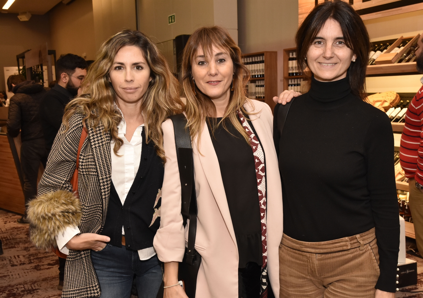 Maitena Amorim, Geraldine Lewi, Lourdes Denis.