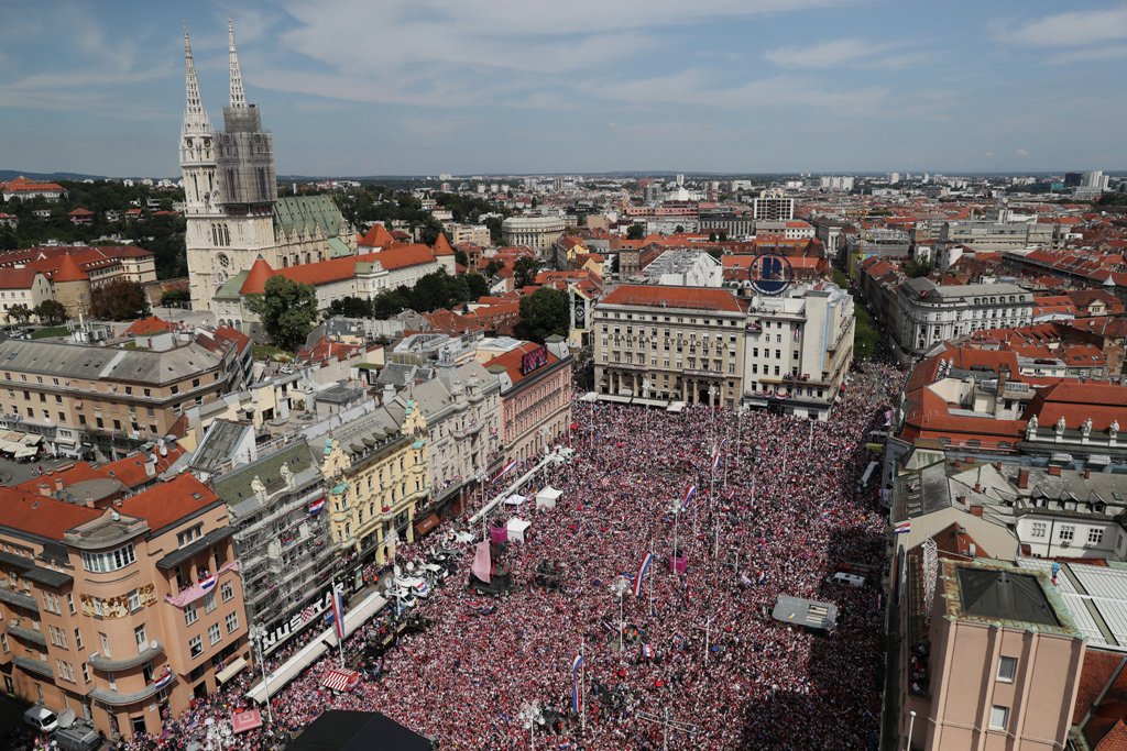 El recibimiento a la selección de Croacia en Zagreb. Foto: AFP.