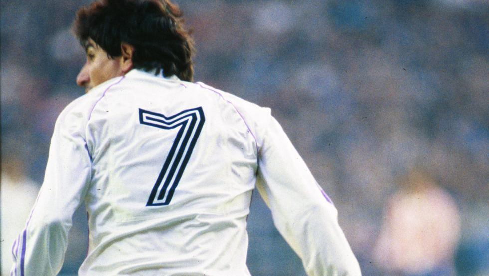 Juanito, jugó entre 1977 y 1987, anotó 85 goles en 284 partidos y ganó 10 títulos.