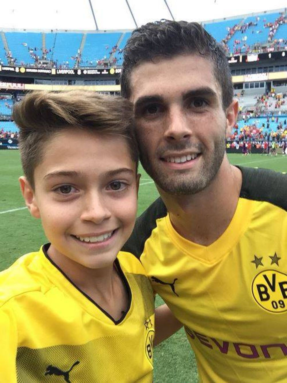 La selfie del niño y Pulisic.