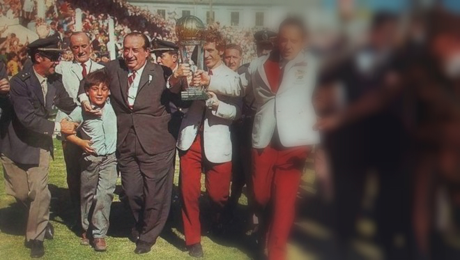 Estudiantes busca al niño de una de sus fotos más importantes. Foto: @EdelpOficial