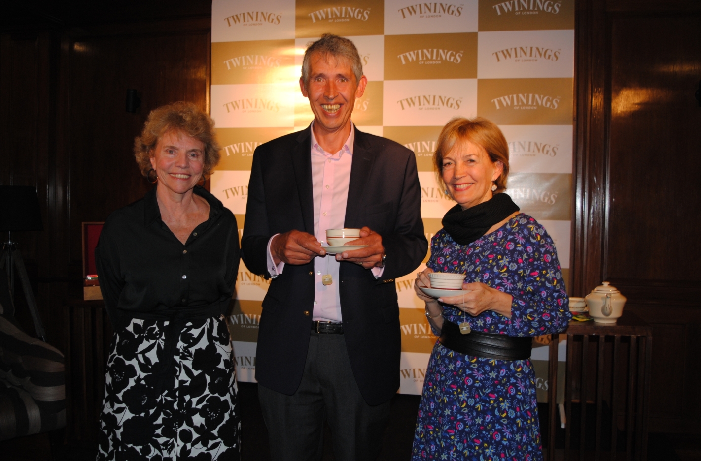 Cecilia Rubio, Stephen Twining, Verónica Peinado.