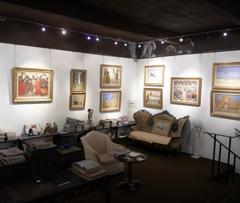 Producción fantástica: en menos de 20 años Figari pintó más de 4.000 cuadros. Foto: Marcelo Bonjour.