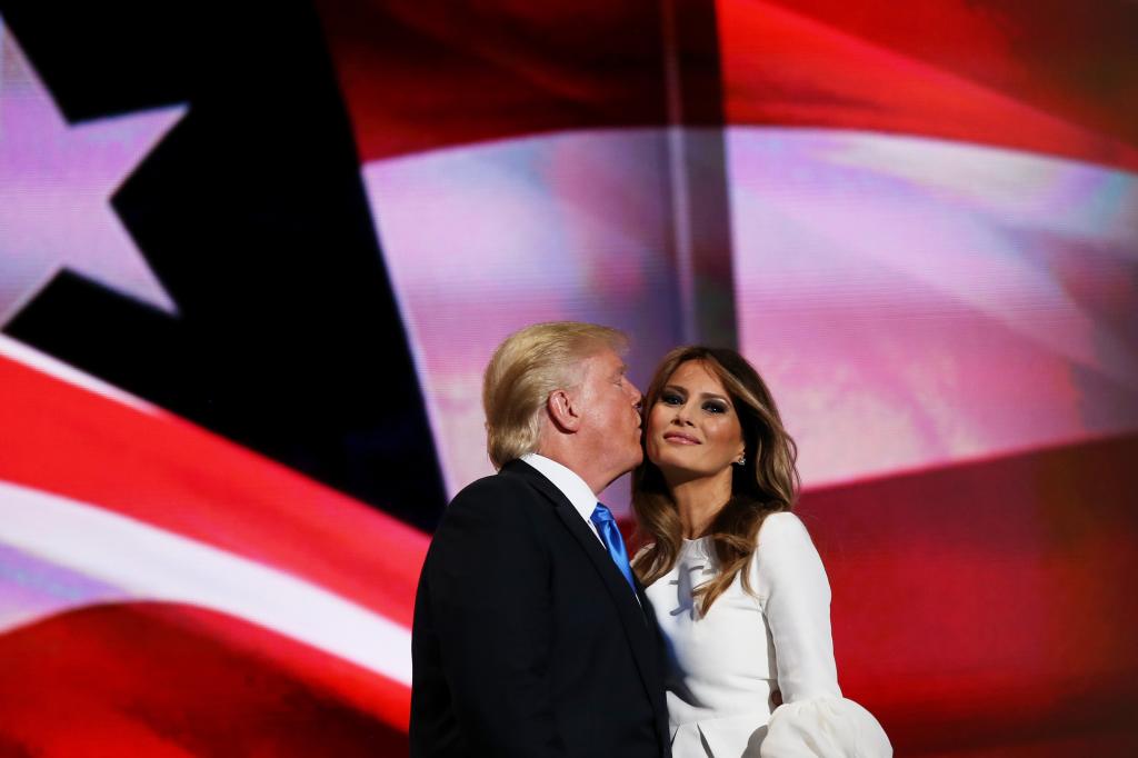 "No quiero hablar de política", dice la directora del consejo turístico de Sevnica, cuando le preguntan por Melania.