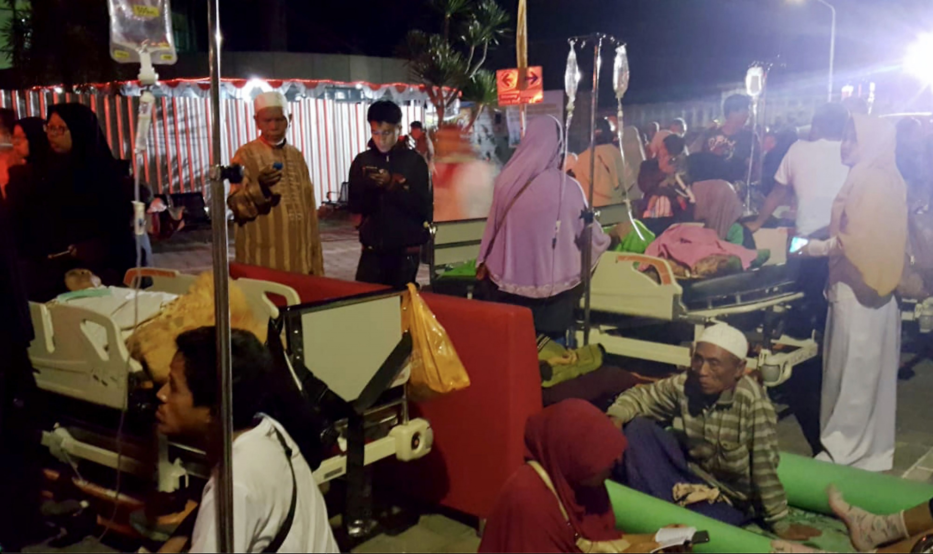 Un terremoto de magnitud 7 dejó varios muertos en Indonesia. Foto: AFP