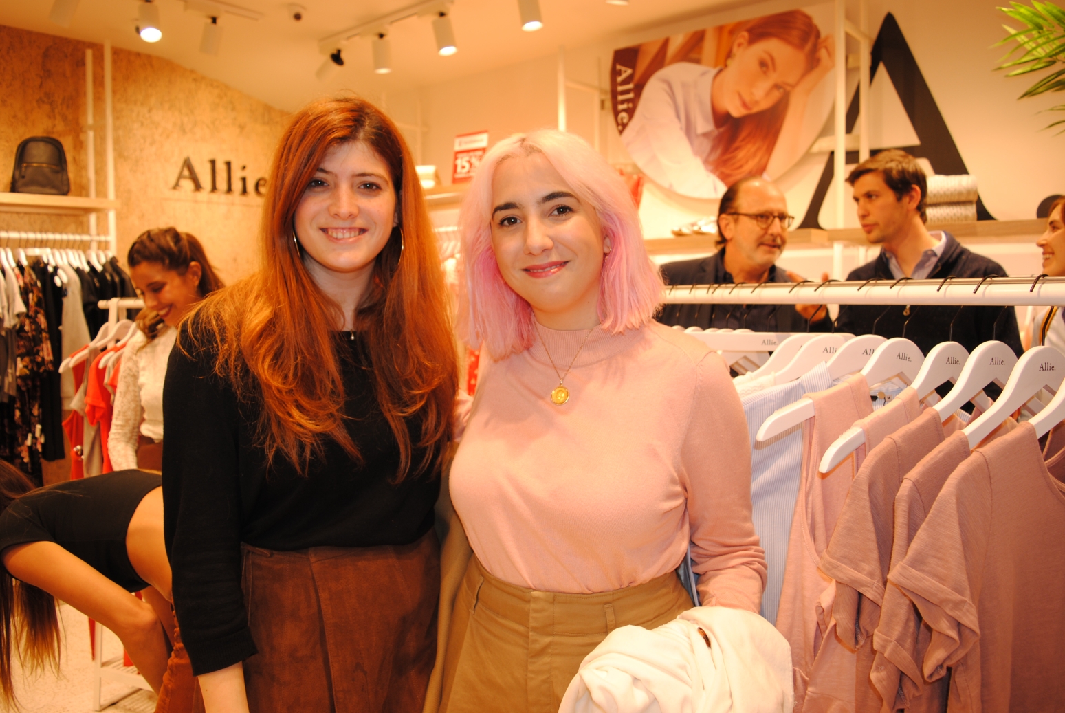 Helena Bonomo, Alejandra Pintos.
