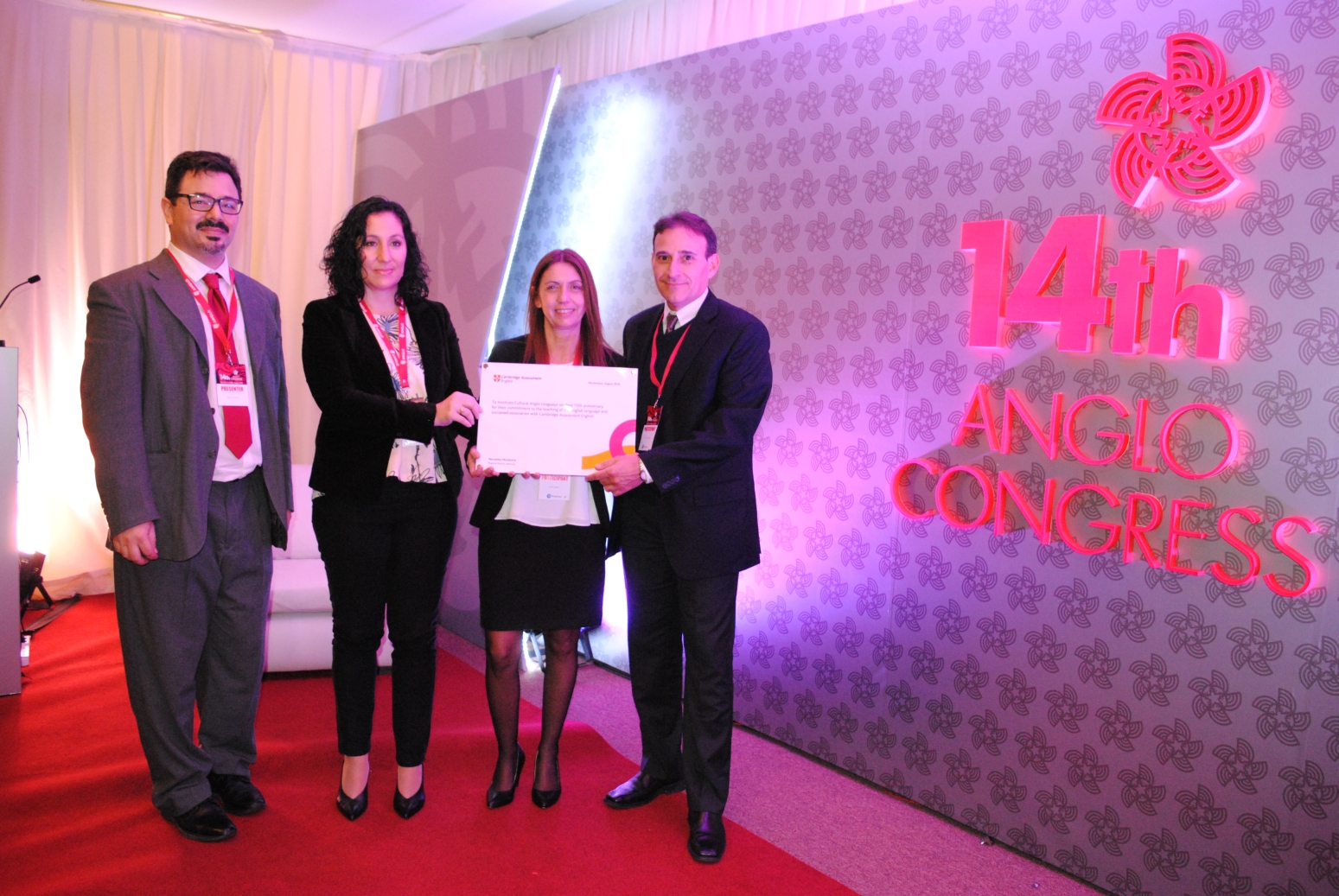 Pablo Toledo, Florencia Raña, Nora Ramos, Gerardo Valazza.