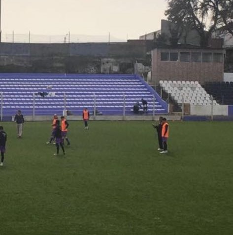 El Parque Capurro con butacas nuevas en su tribuna principal.