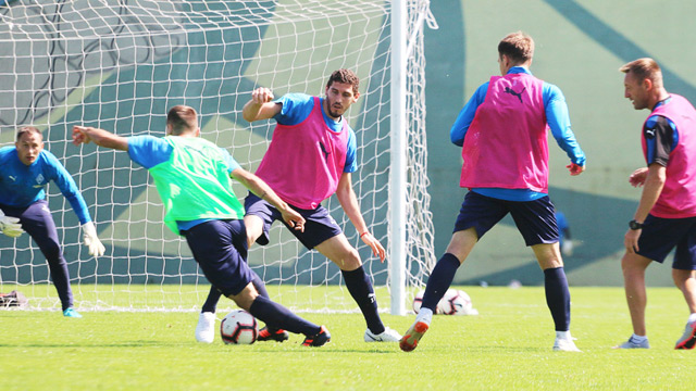 Agustín Rogel entrenando en el Krylya Sovetov. Foto: Krylya Sovetov