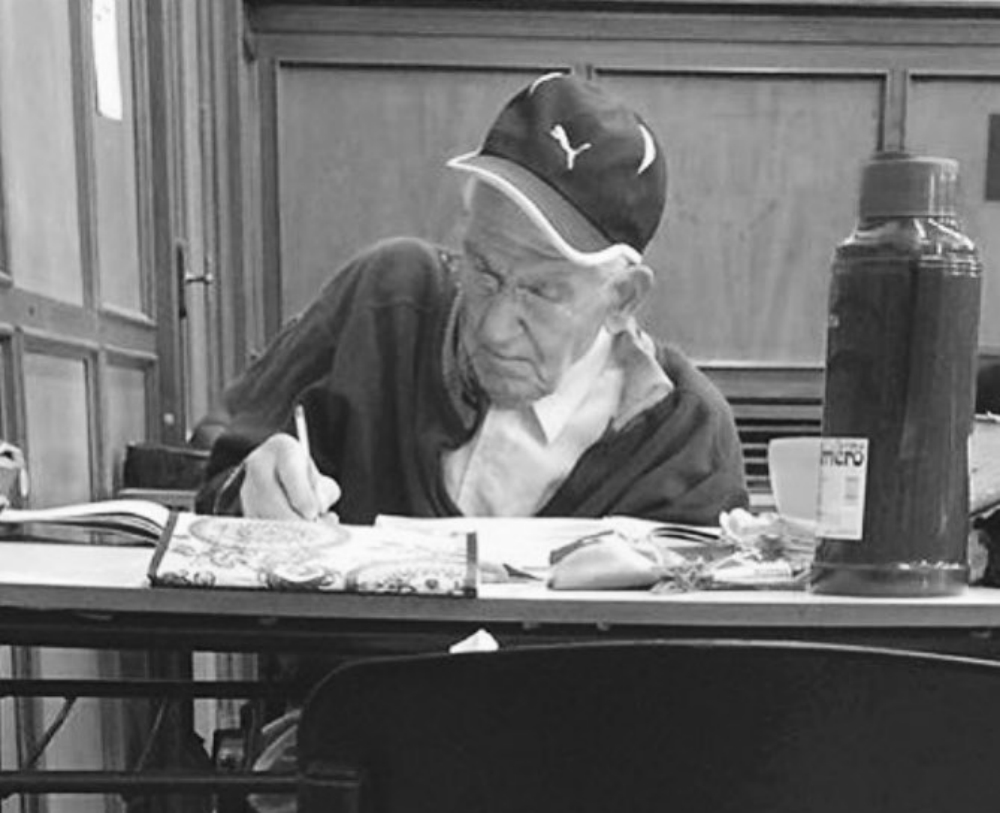 Hmparzum: un nombre que significa u201capartarse del suelou201d.