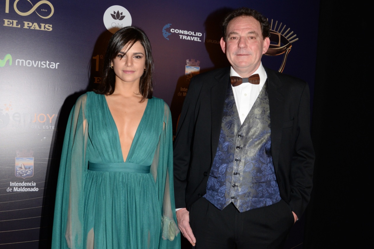 Laurent Lainé y su novia Analía en los Premios Iris. Foto: Darwin Borrelli.