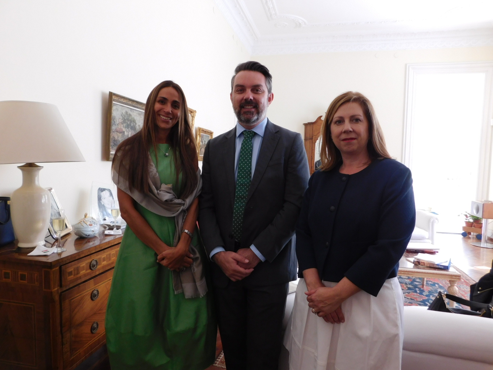 Carolina Sonneveld, Neil Morrison, Katie Herbert.