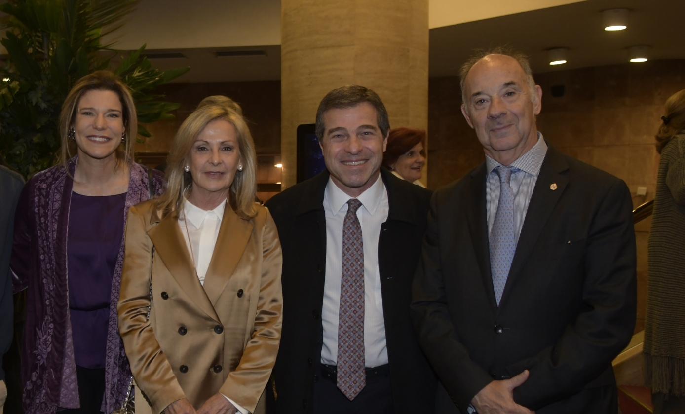 Carolina Vera, Magdalena Scheck, Ernesto Talvi, Ricardo Varela.