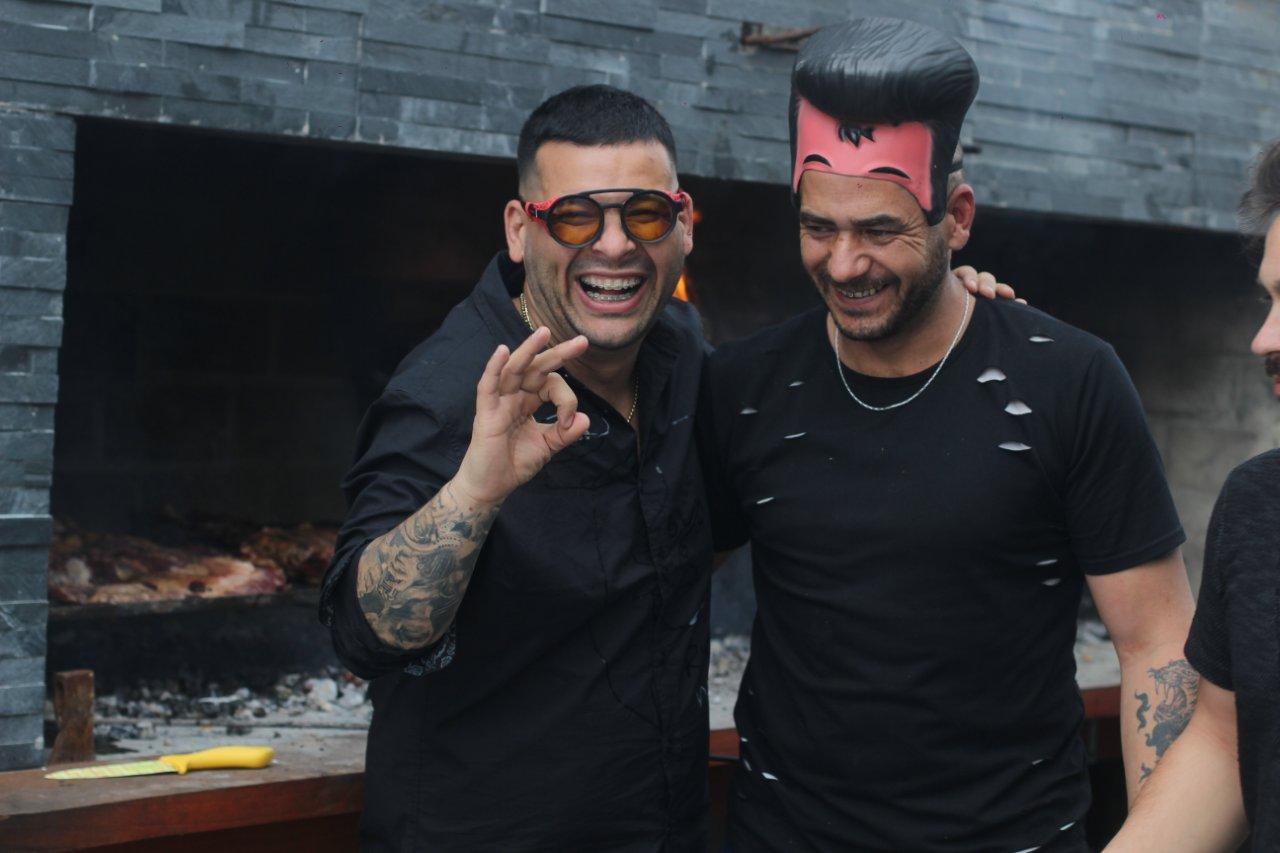 Carlos Camejo, eterna gloria de Nacional, estuvo a cargo de la parrilla.