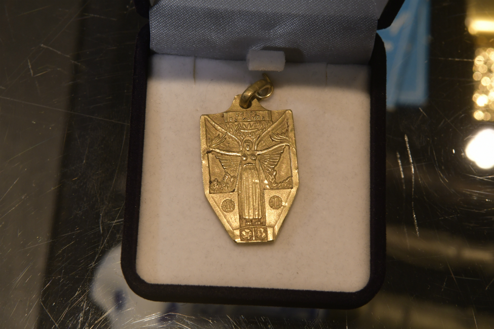 Medalla de golero. Foto: Marcelo Bonjour