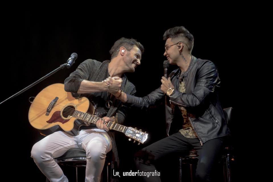 Mathías junto a Axel. Foto: Facebook Mathias Cuadro