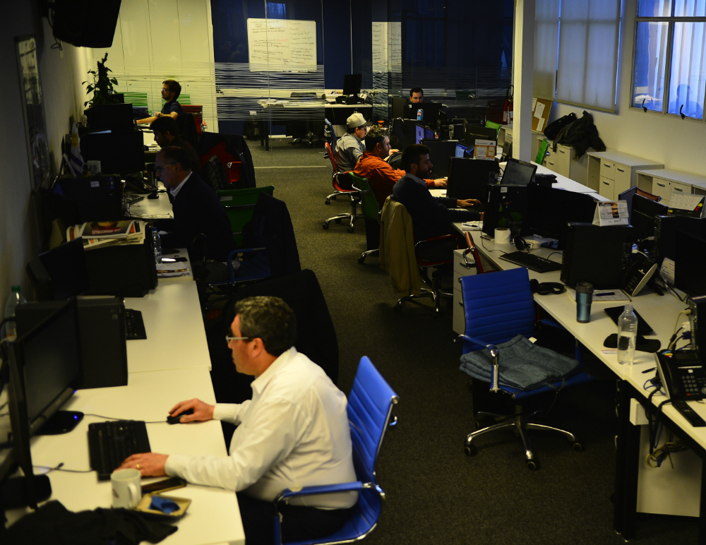 Empleo: estudio de la OPP analiza posibles futuros del trabajo. Foto: Gerardo Pérez