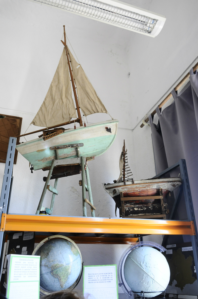 Barcos originales que navegaron en el Arroyo Miguelete. Foto: Darwin Borrelli.