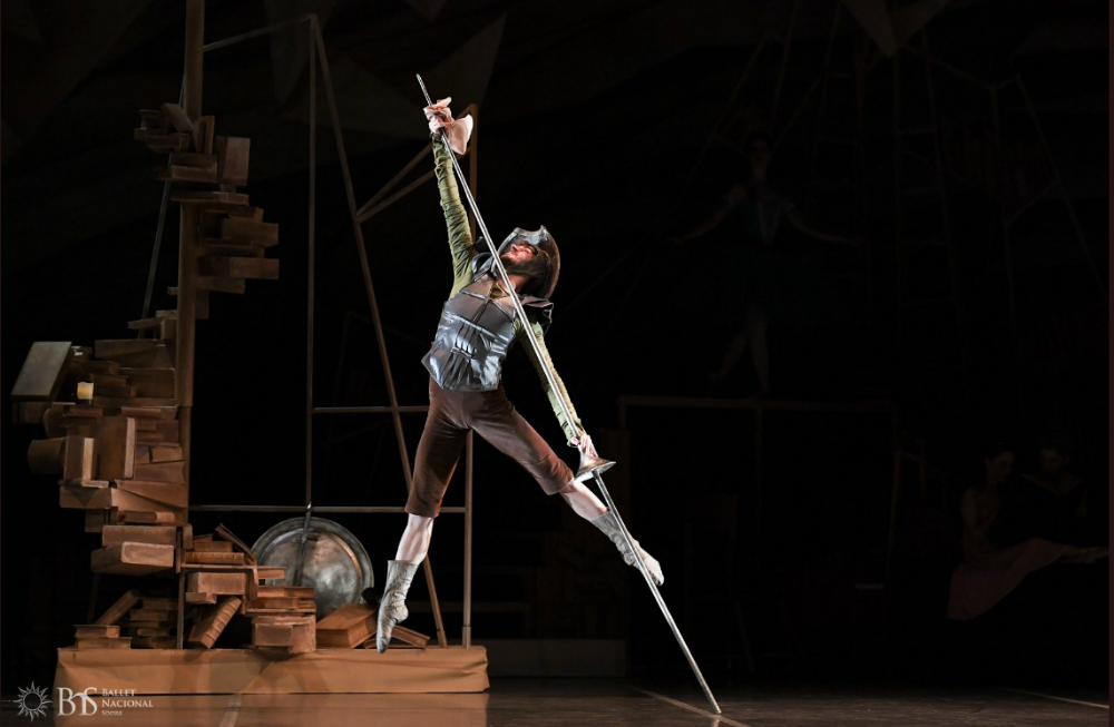 Imagen de El Quijote del Plata, la nueva producción creada por Blanca Li para el Ballet Nacional del Sodre. Foto: Twitter Ballet Nacinoal del Sodre