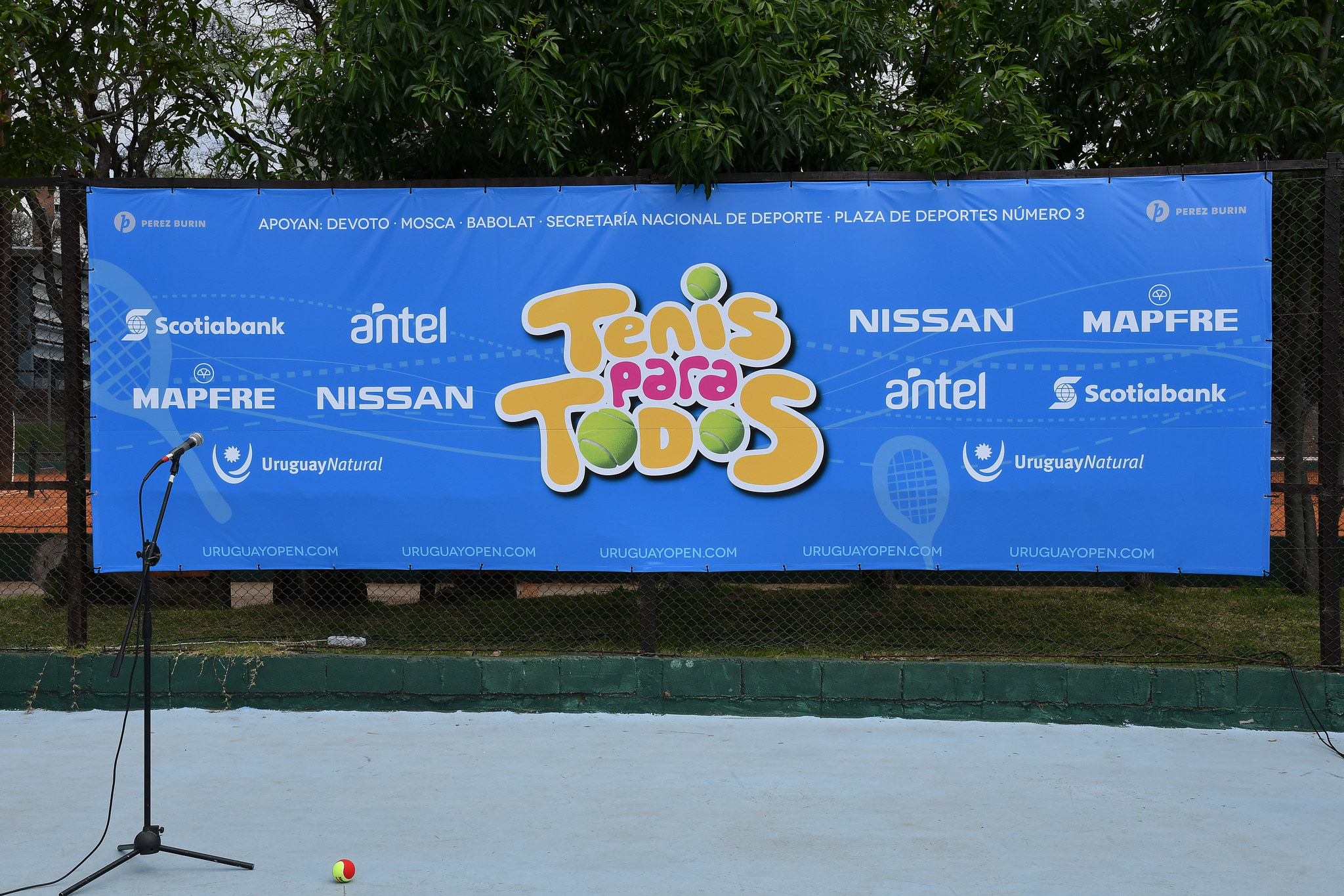 El lanzamiento de una nueva temporada del Programa Tenis Para Todos. Foto: Prensa Uruguay Open.