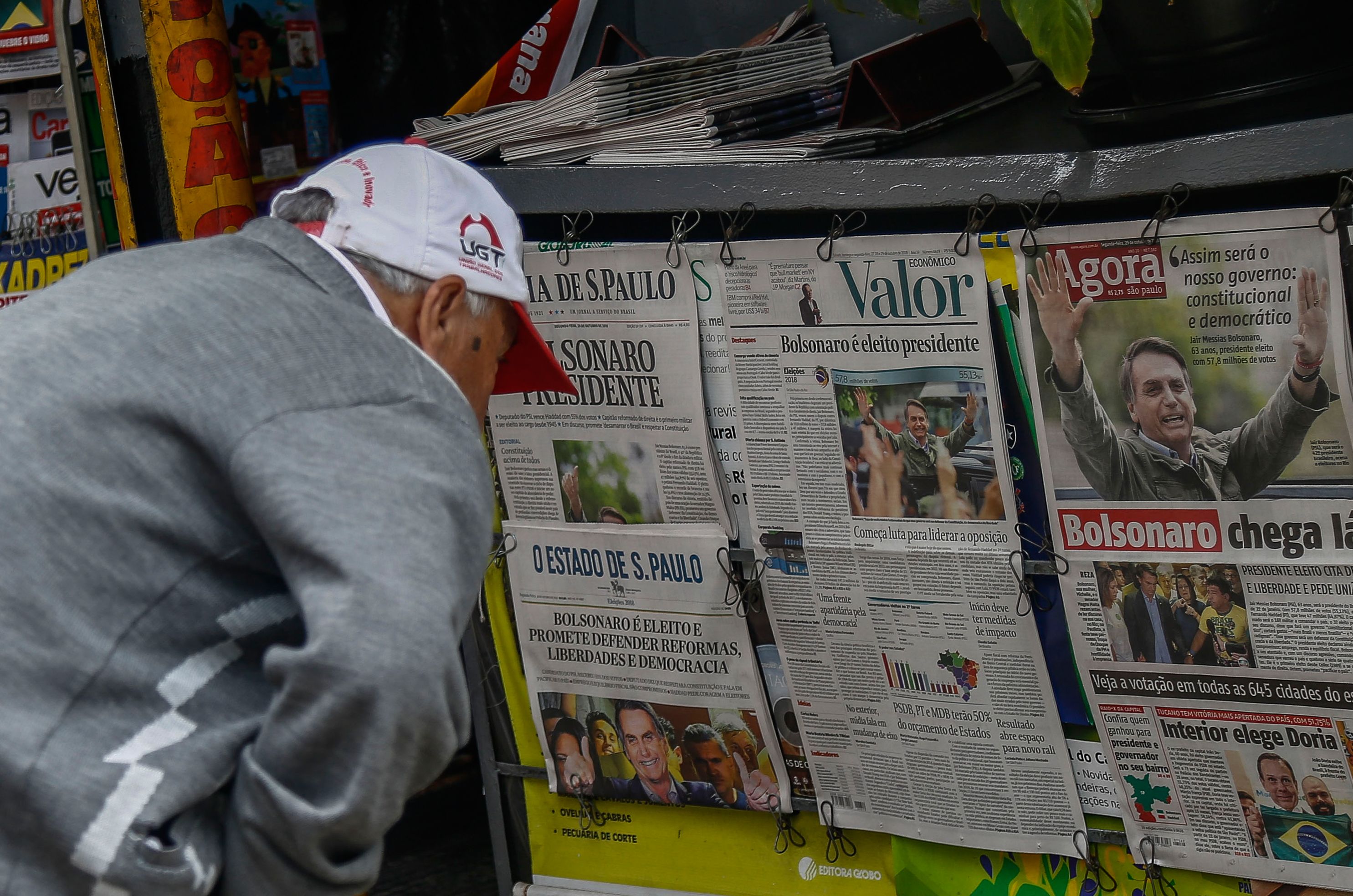 Los brasileños votaron por el ultraderechista Jair Bolsonaro, y ahora esperan ansiosos los primeros anuncios, en especial en economía y seguridad. Foto: AFP