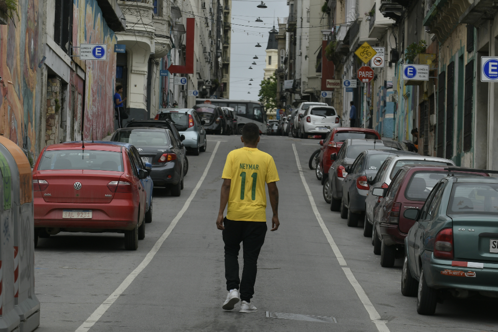Angelber (colombiano), otro extranjero, universitario que terminó en la calle. Foto: Leonardo Mainé