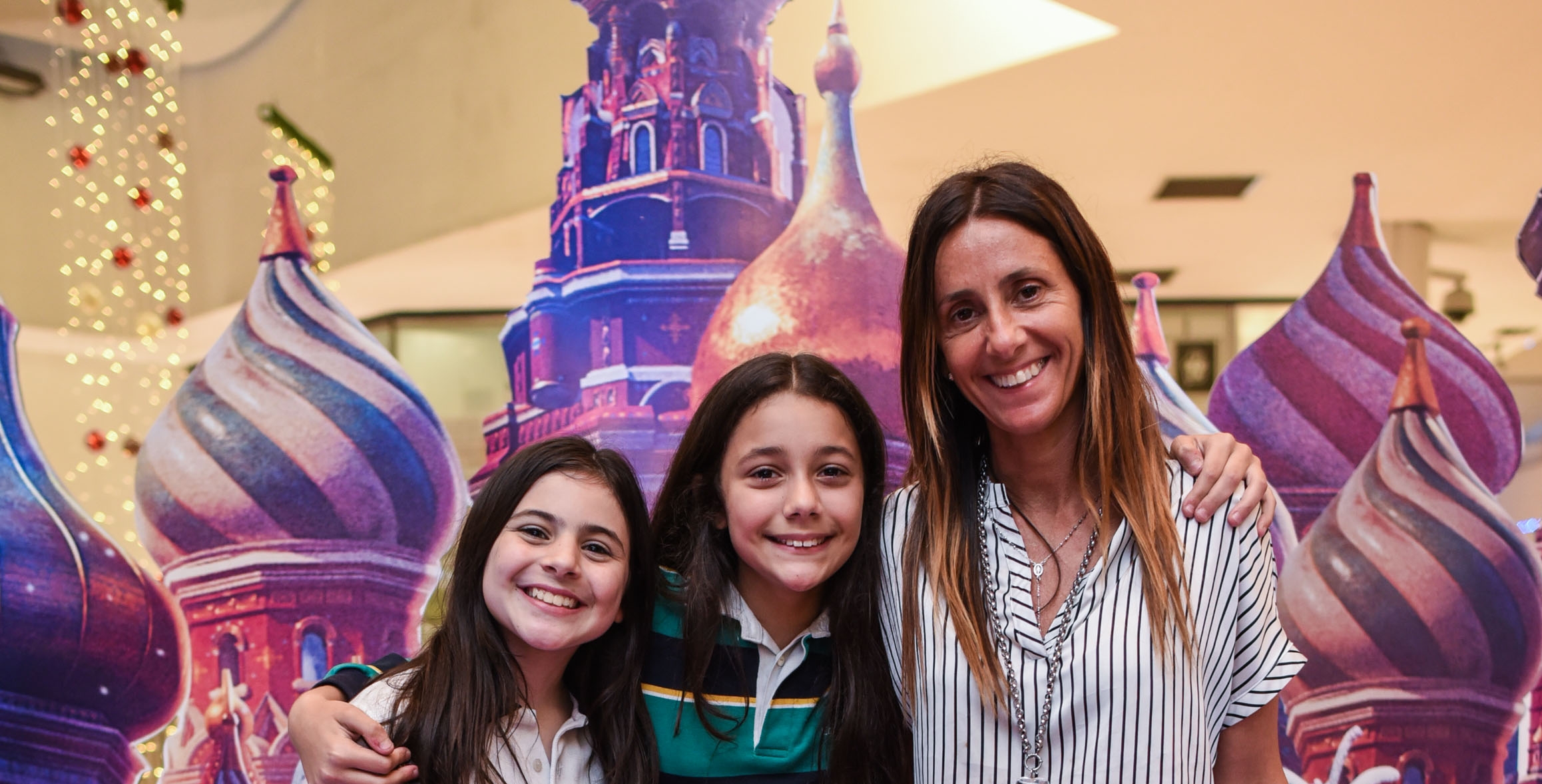 Sofía Amigo, Julieta Acquarone, Lorena Bello.