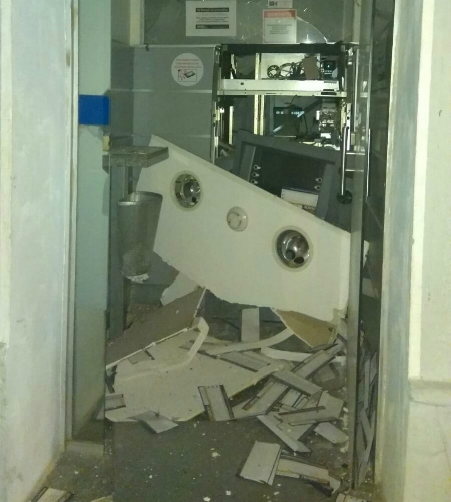 Explotaron el cajero automático de San Bautista. Foto: El País.