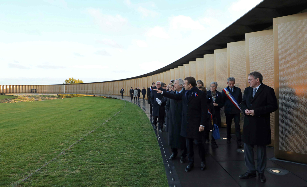 Macron: el presidente ayer en el "Anillo de la Memoria". Foto: AFP